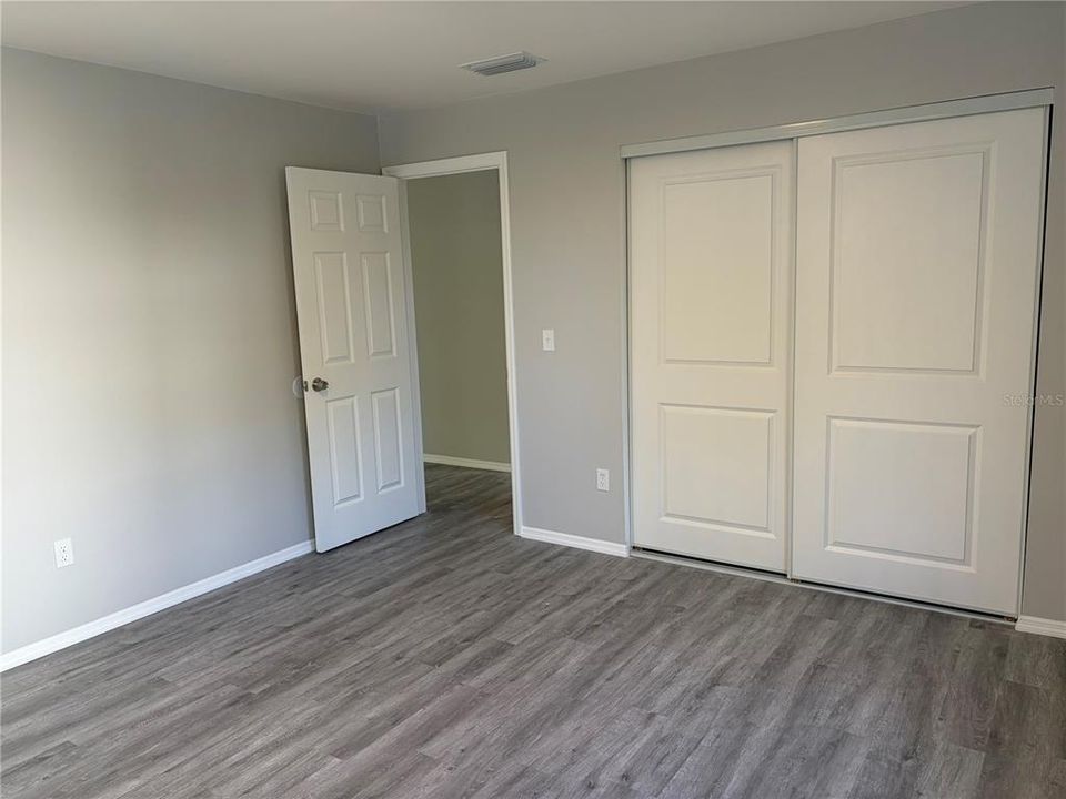 В аренду: $1,695 (2 спален, 1 ванн, 770 Квадратных фут)