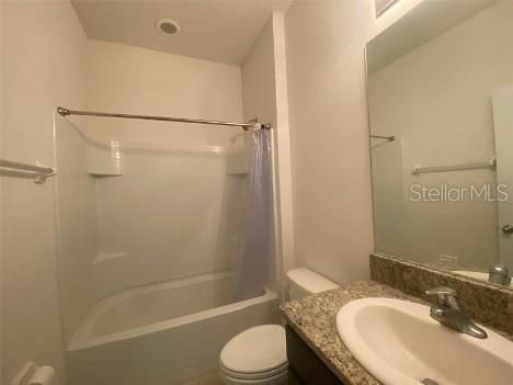В аренду: $2,300 (4 спален, 3 ванн, 2550 Квадратных фут)