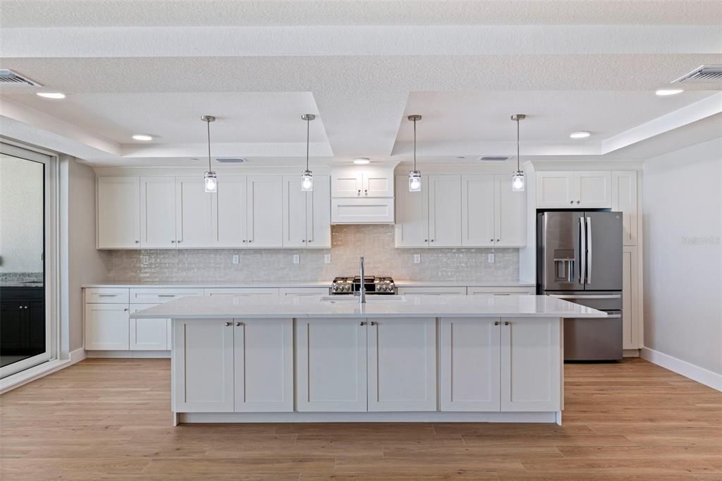 For Sale: $2,625,000 (3 beds, 3 baths, 1791 Square Feet)