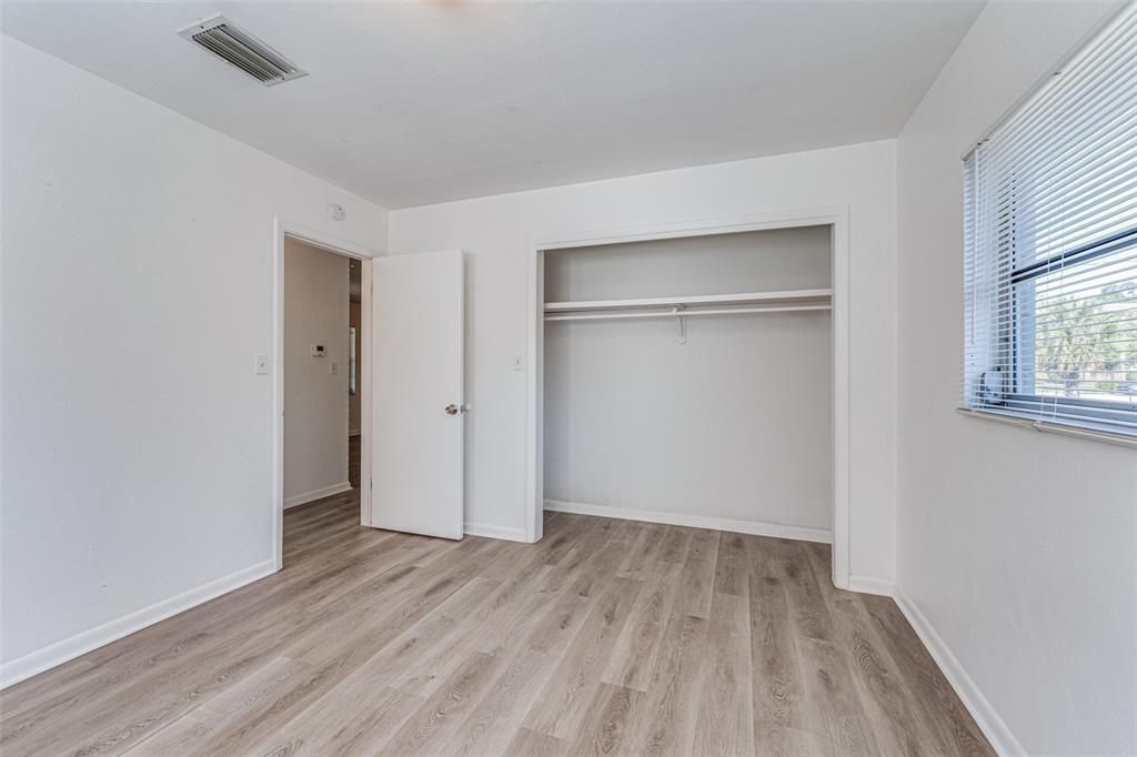 En Venta: $675,000 (4 camas, 0 baños, 1852 Pies cuadrados)