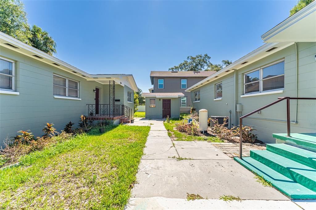 En Venta: $675,000 (4 camas, 0 baños, 1852 Pies cuadrados)