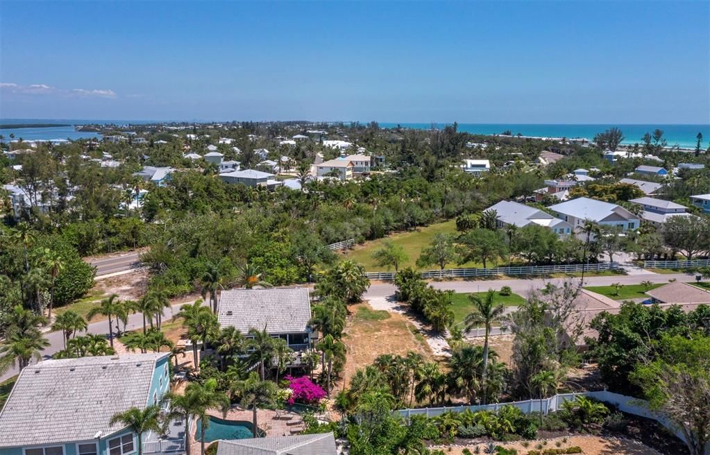 For Sale: $485,000 (0.14 acres)