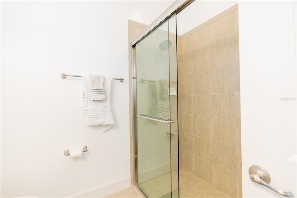 На продажу: $599,500 (5 спален, 5 ванн, 3076 Квадратных фут)