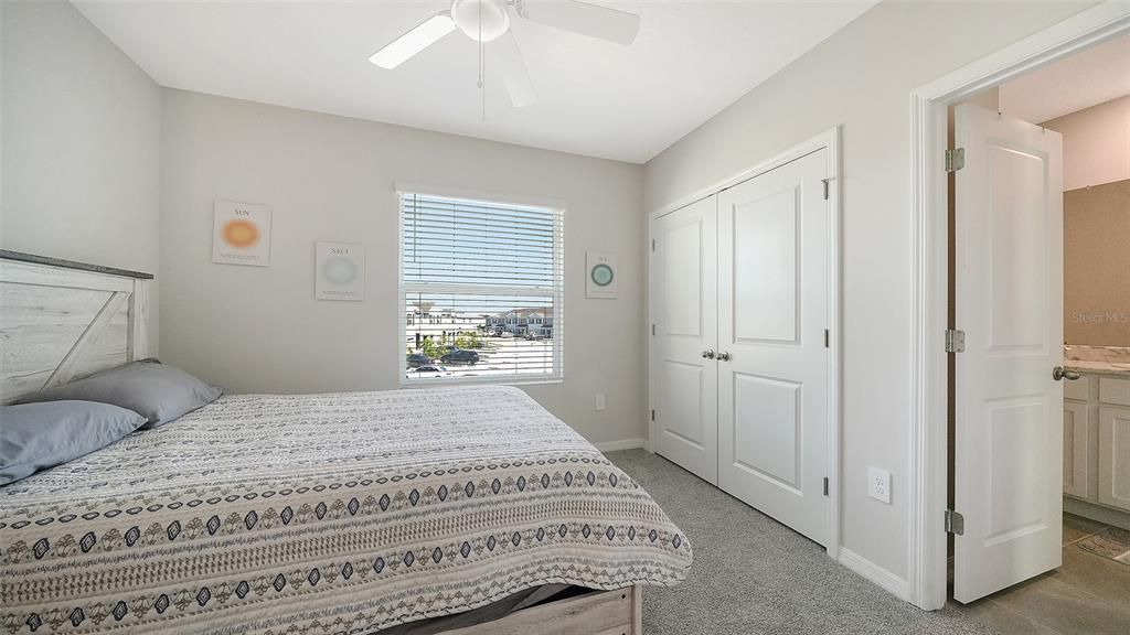 Active With Contract: $2,950 (3 beds, 2 baths, 1784 Square Feet)