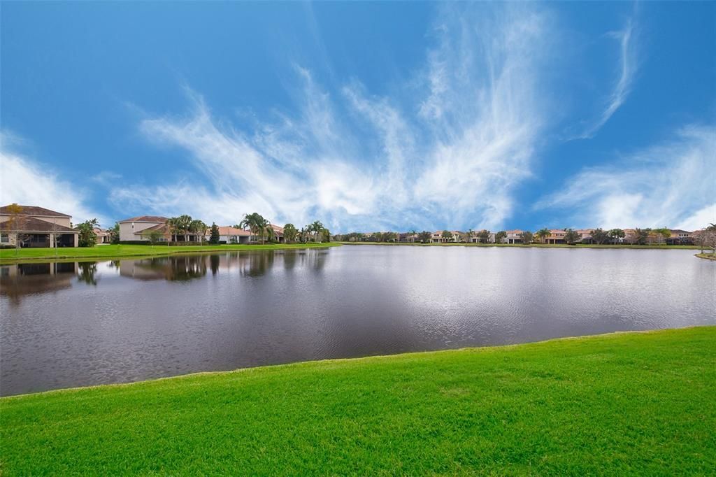 Active With Contract: $2,800 (3 beds, 2 baths, 1708 Square Feet)