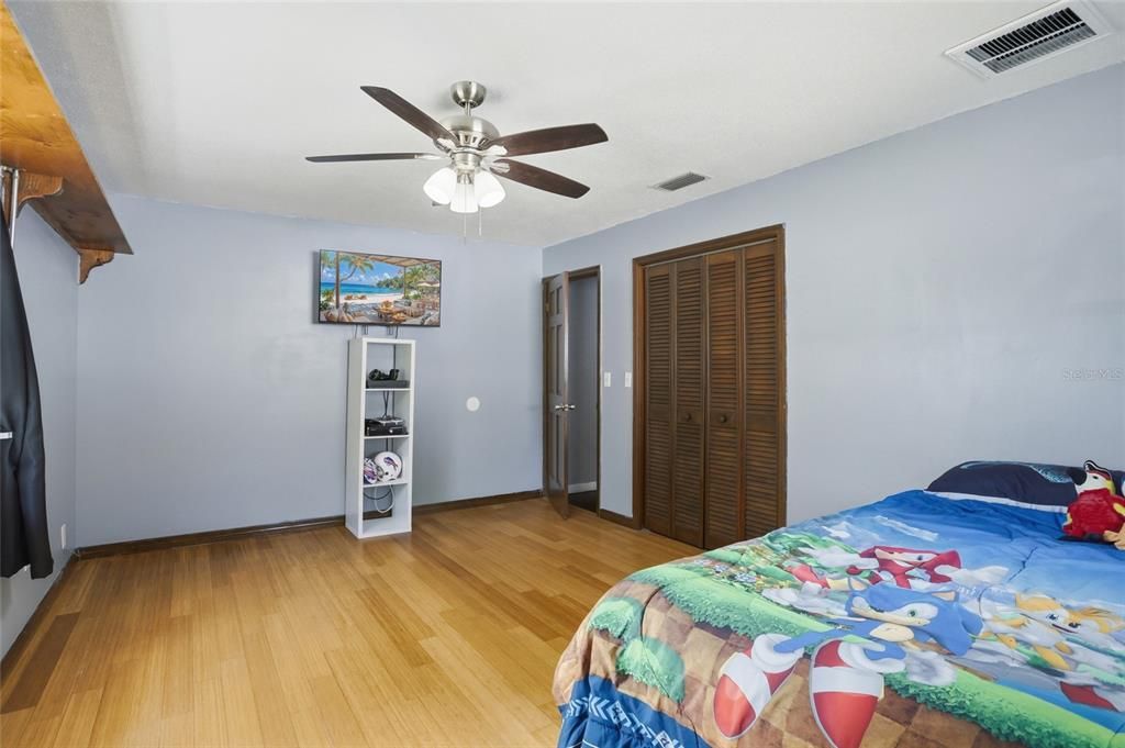 Active With Contract: $499,990 (4 beds, 2 baths, 2873 Square Feet)