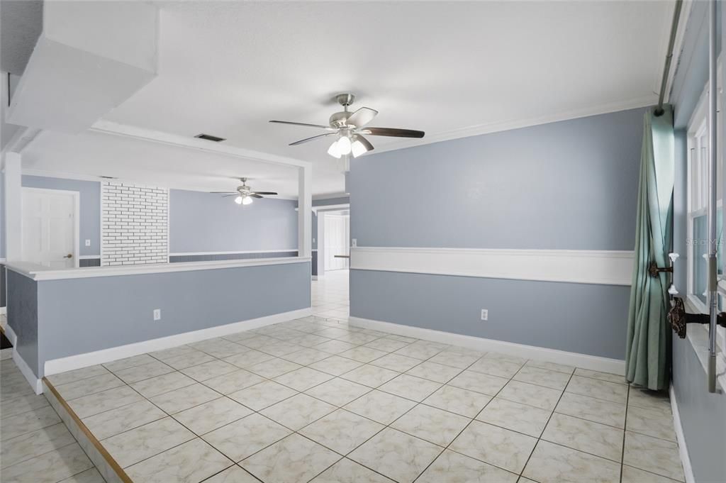 Active With Contract: $499,990 (4 beds, 2 baths, 2873 Square Feet)