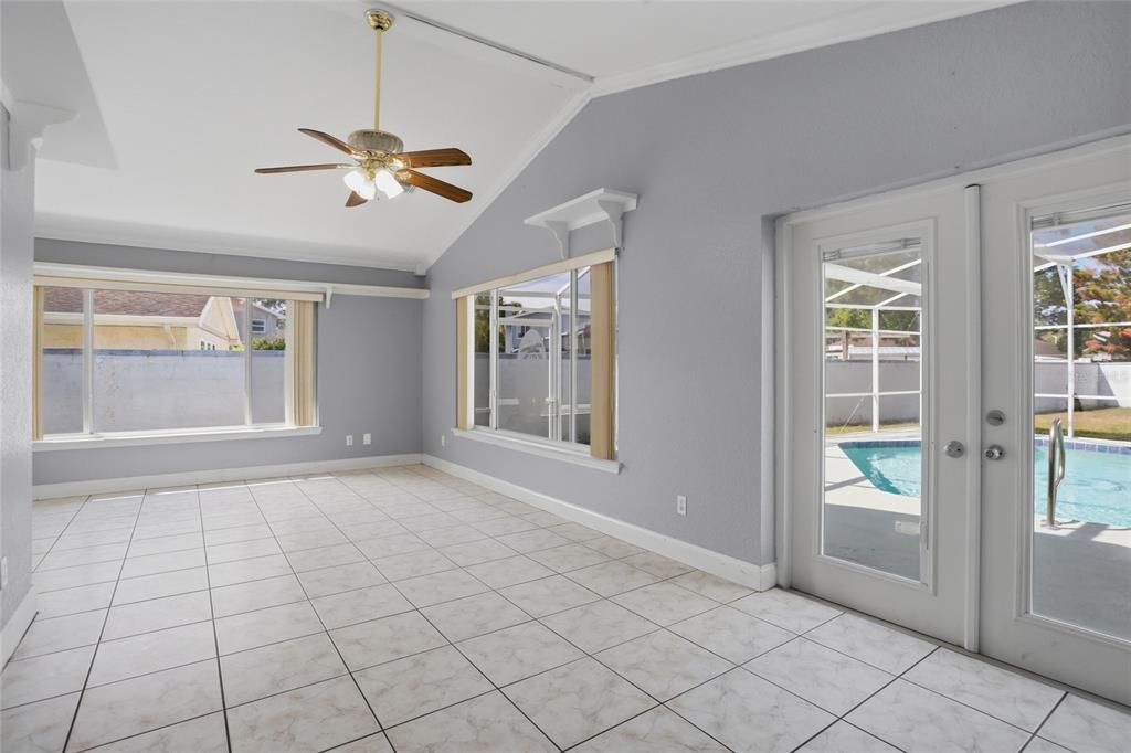 Active With Contract: $499,990 (4 beds, 2 baths, 2873 Square Feet)