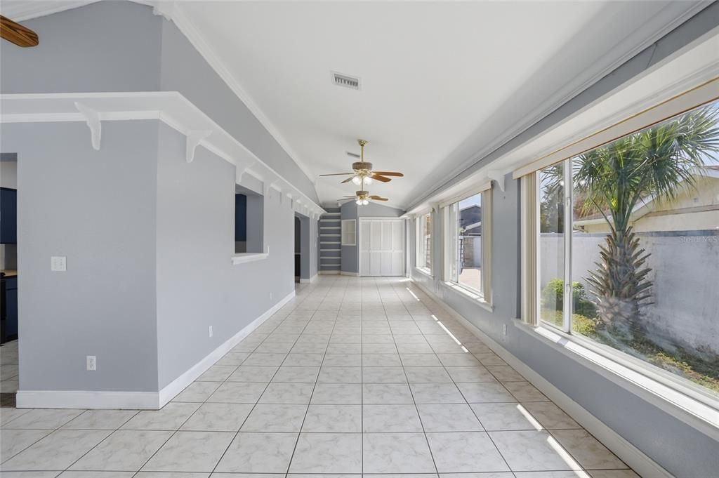 Active With Contract: $499,990 (4 beds, 2 baths, 2873 Square Feet)