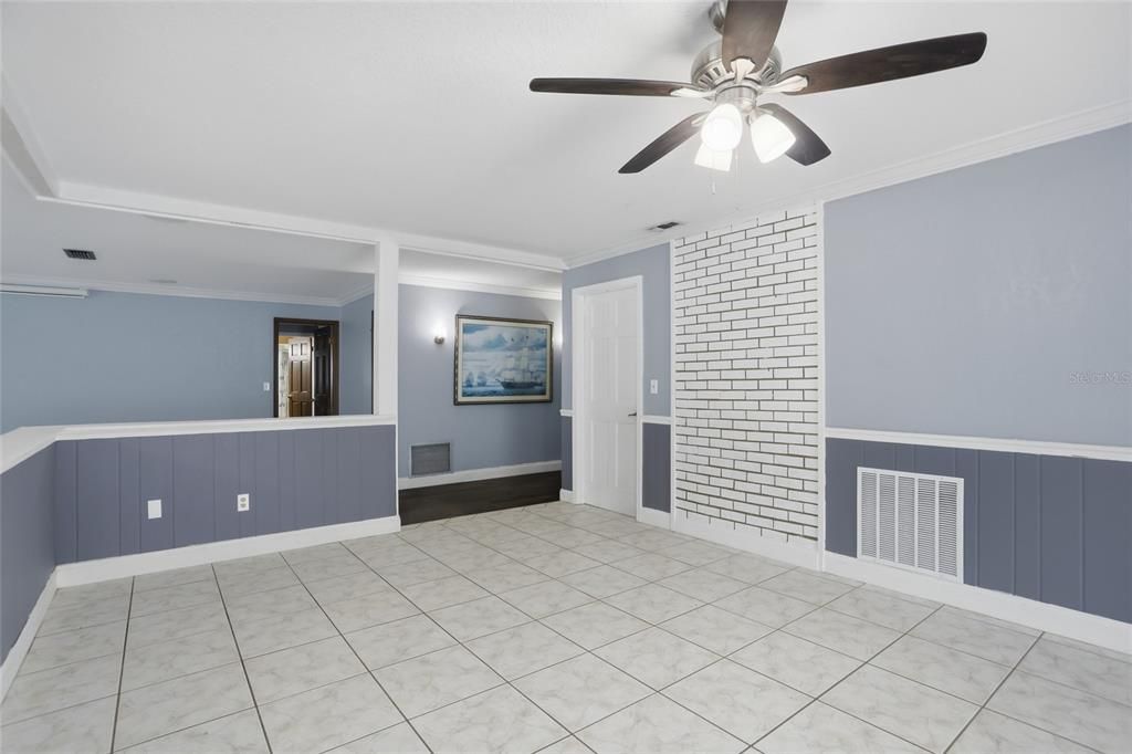 Active With Contract: $499,990 (4 beds, 2 baths, 2873 Square Feet)