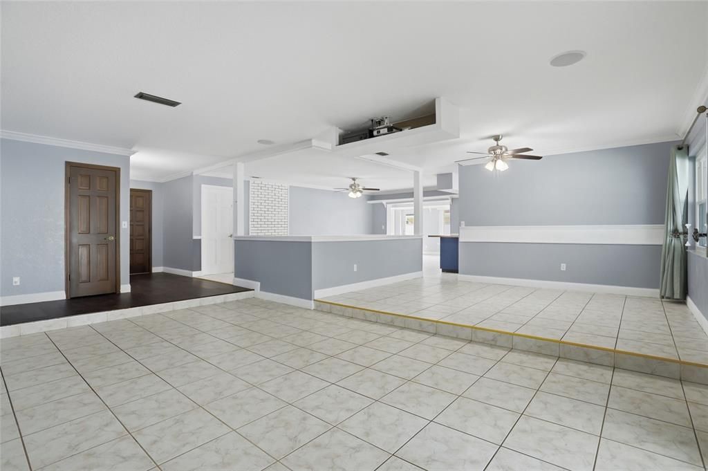 Active With Contract: $499,990 (4 beds, 2 baths, 2873 Square Feet)