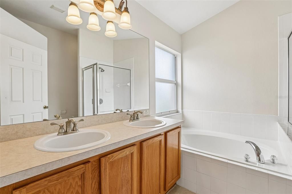 For Sale: $379,500 (4 beds, 2 baths, 2045 Square Feet)