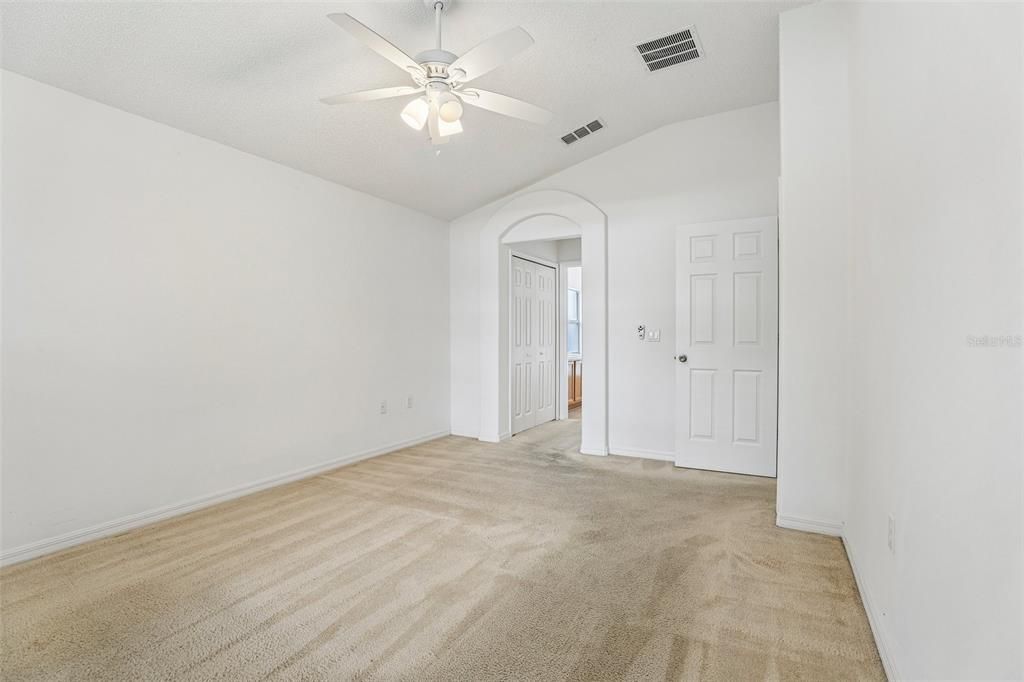 For Sale: $379,500 (4 beds, 2 baths, 2045 Square Feet)