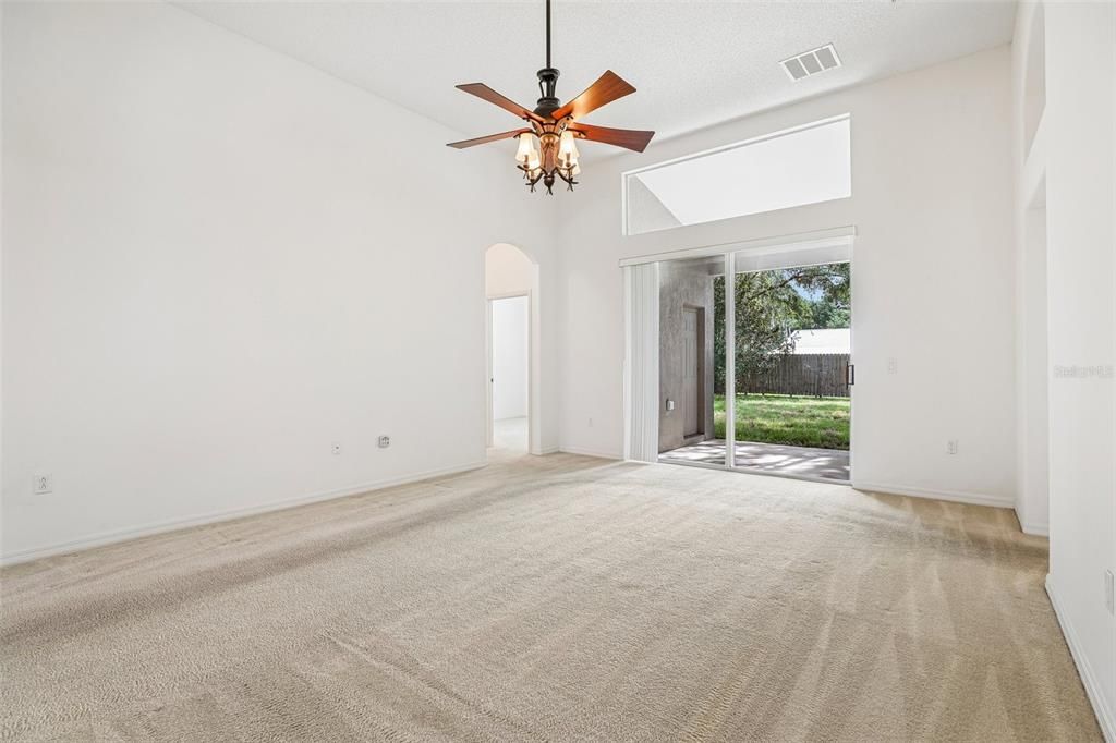 For Sale: $379,500 (4 beds, 2 baths, 2045 Square Feet)