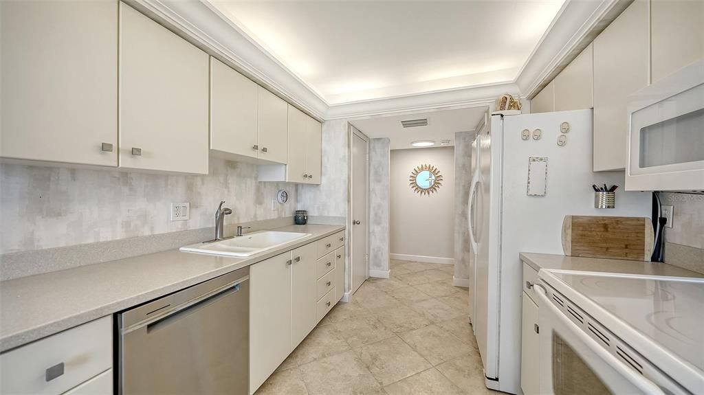 Activo con contrato: $1,400,000 (2 camas, 2 baños, 1470 Pies cuadrados)
