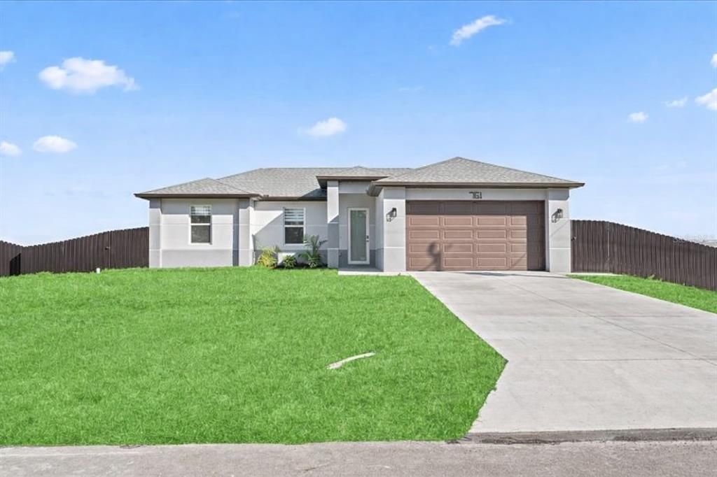 En Venta: $414,900 (3 camas, 2 baños, 1358 Pies cuadrados)