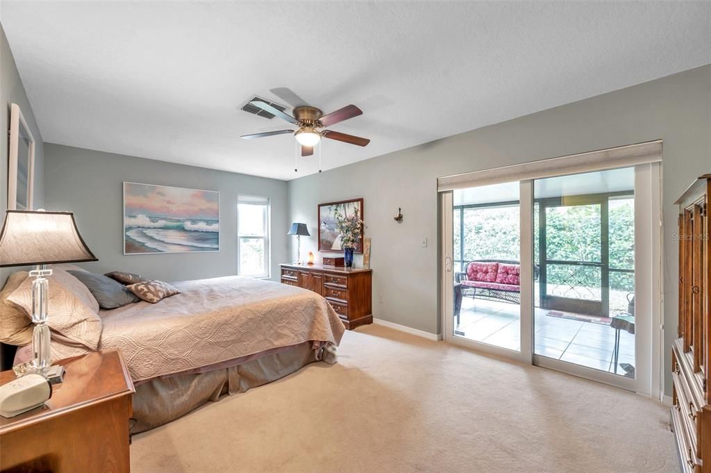 Activo con contrato: $485,000 (2 camas, 2 baños, 1875 Pies cuadrados)