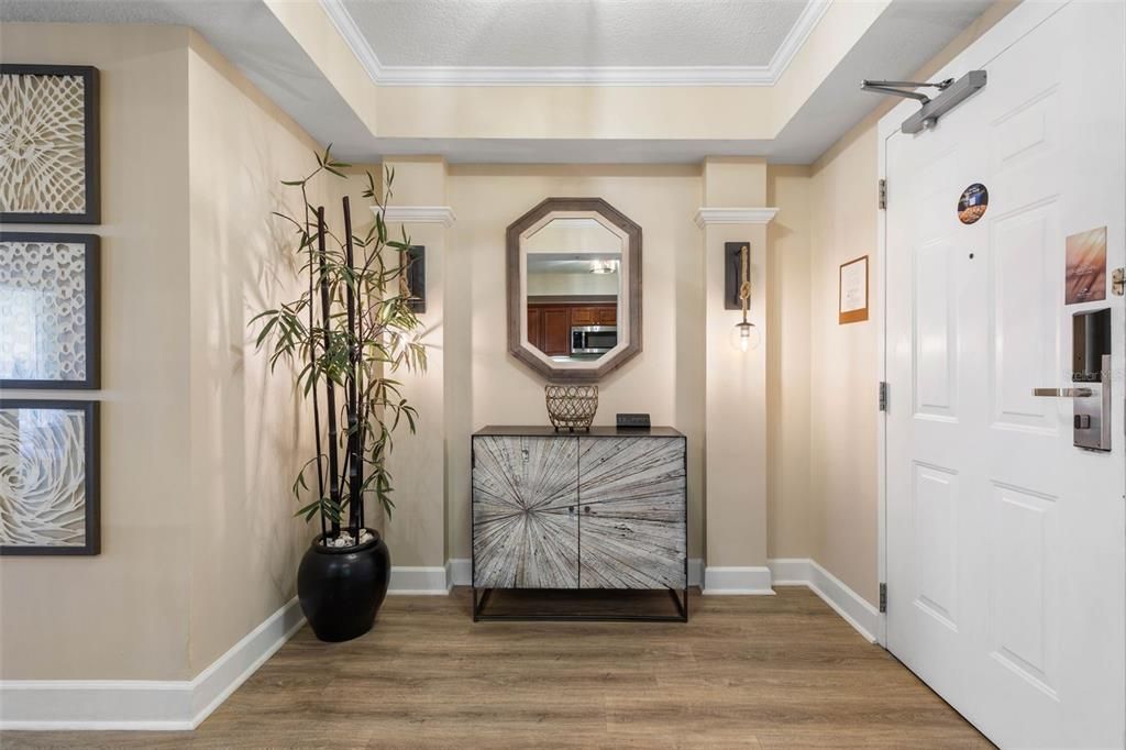 En Venta: $765,000 (3 camas, 3 baños, 1676 Pies cuadrados)