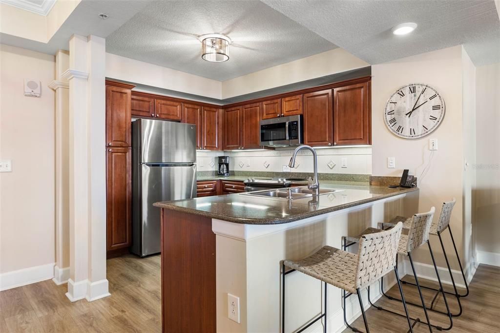 En Venta: $765,000 (3 camas, 3 baños, 1676 Pies cuadrados)