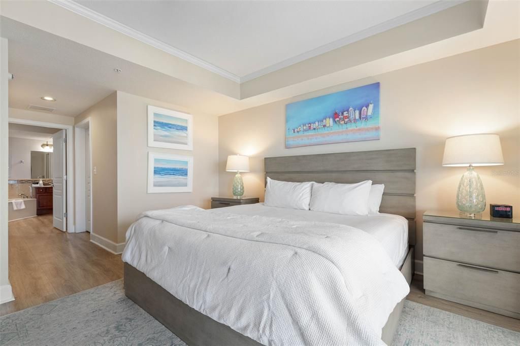 En Venta: $765,000 (3 camas, 3 baños, 1676 Pies cuadrados)