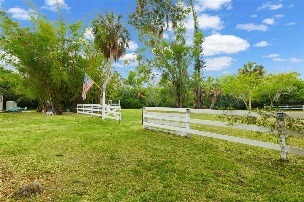 For Sale: $659,000 (3 beds, 3 baths, 1745 Square Feet)