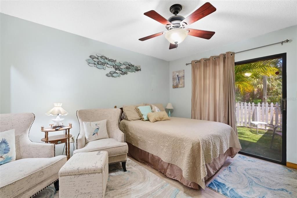 For Sale: $659,000 (3 beds, 3 baths, 1745 Square Feet)