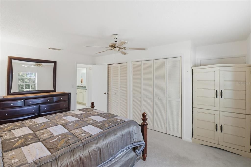 For Sale: $235,000 (2 beds, 2 baths, 1862 Square Feet)