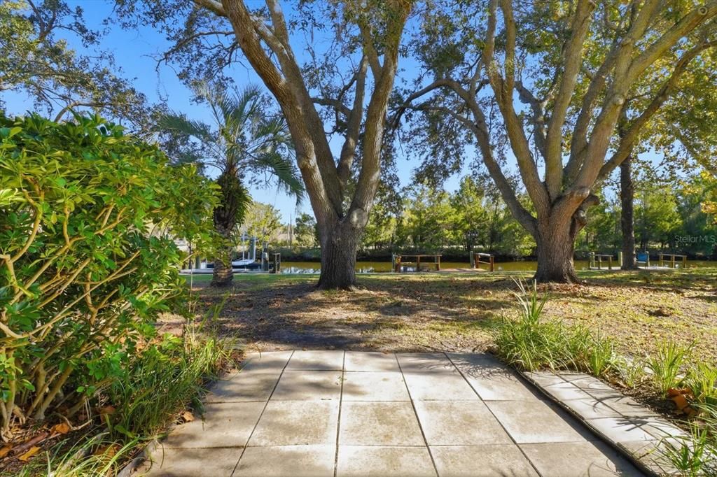 For Sale: $235,000 (2 beds, 2 baths, 1862 Square Feet)