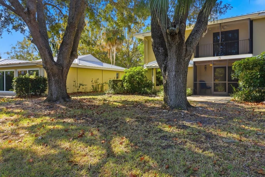 For Sale: $235,000 (2 beds, 2 baths, 1862 Square Feet)