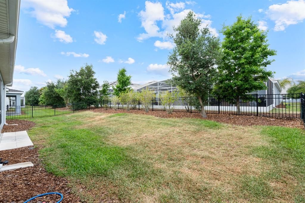 Active With Contract: $469,500 (4 beds, 3 baths, 2571 Square Feet)