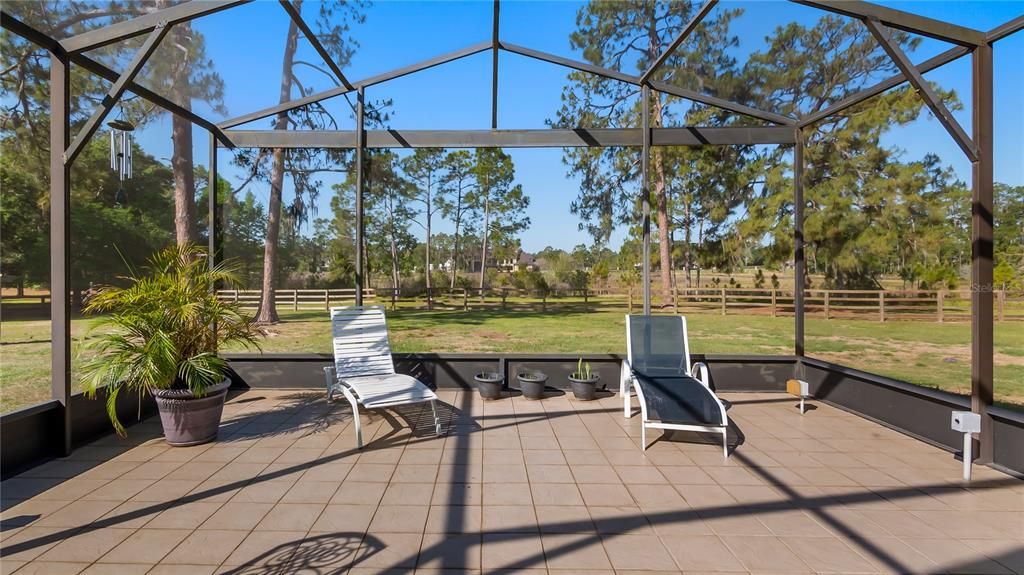 En Venta: $850,000 (3 camas, 2 baños, 2676 Pies cuadrados)
