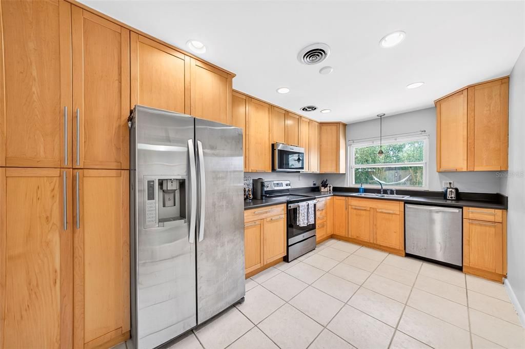 For Sale: $574,900 (3 beds, 2 baths, 1510 Square Feet)
