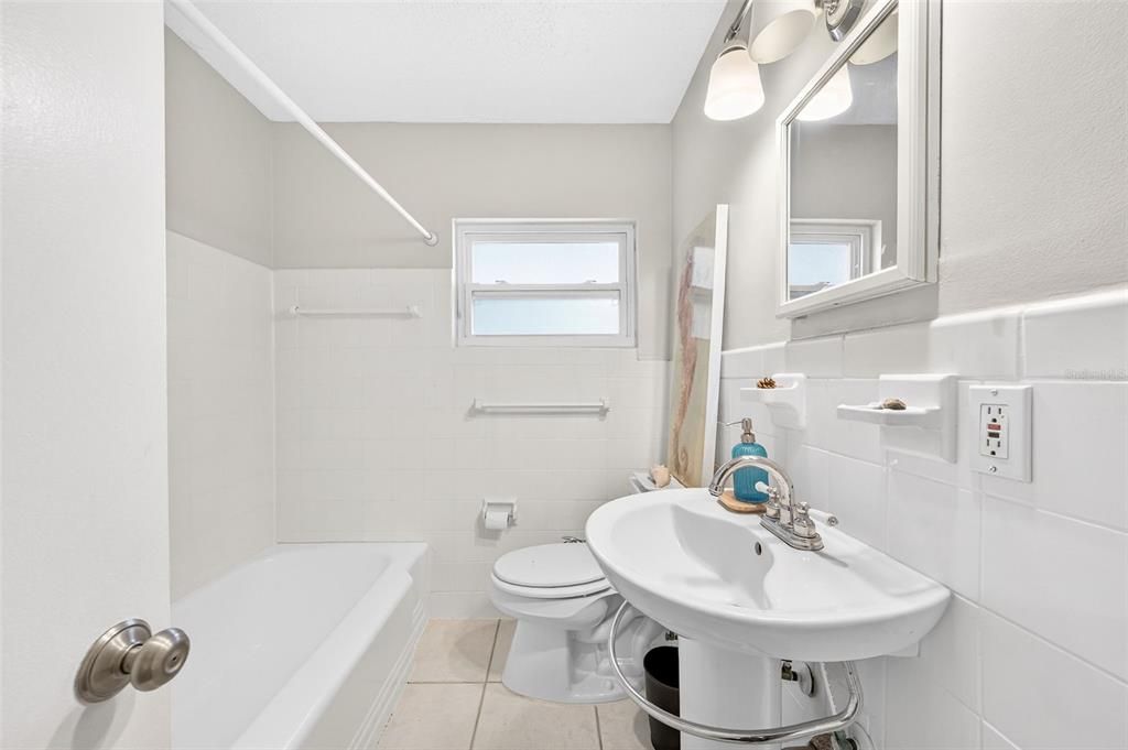 For Sale: $574,900 (3 beds, 2 baths, 1510 Square Feet)