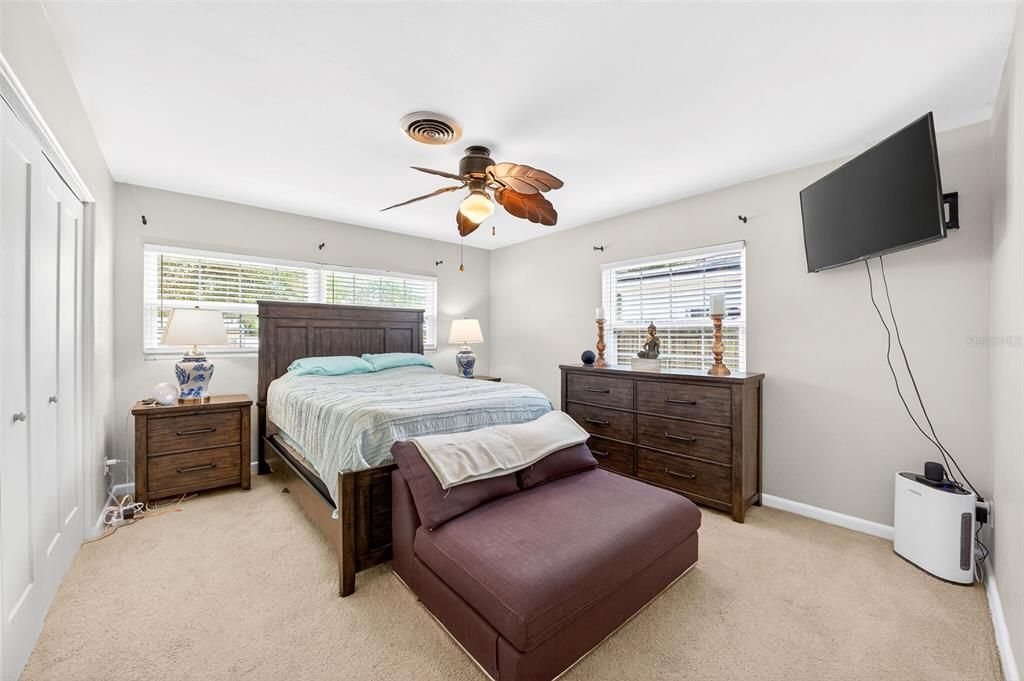 For Sale: $574,900 (3 beds, 2 baths, 1510 Square Feet)