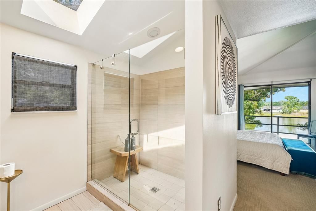 Active With Contract: $379,900 (2 beds, 2 baths, 1480 Square Feet)