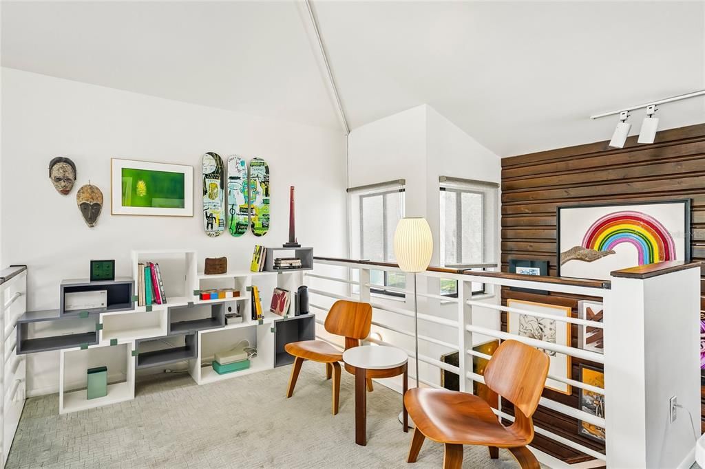Active With Contract: $379,900 (2 beds, 2 baths, 1480 Square Feet)