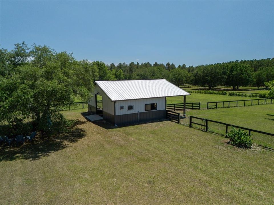 For Sale: $780,000 (5 beds, 3 baths, 2855 Square Feet)