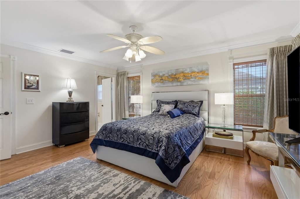 For Sale: $1,350,000 (4 beds, 4 baths, 3374 Square Feet)
