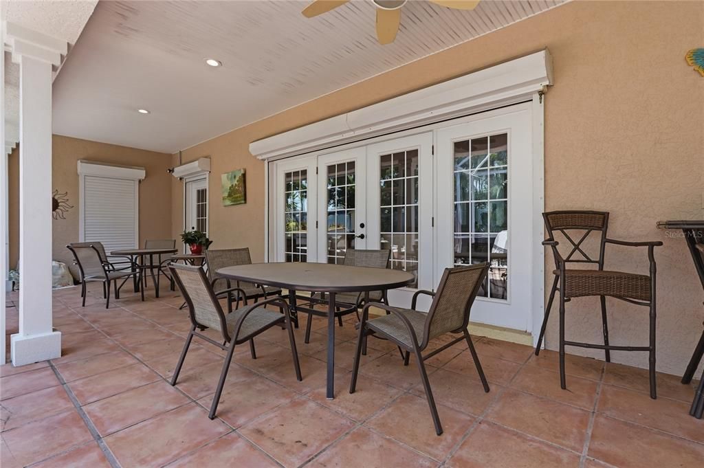 For Sale: $1,350,000 (4 beds, 4 baths, 3374 Square Feet)