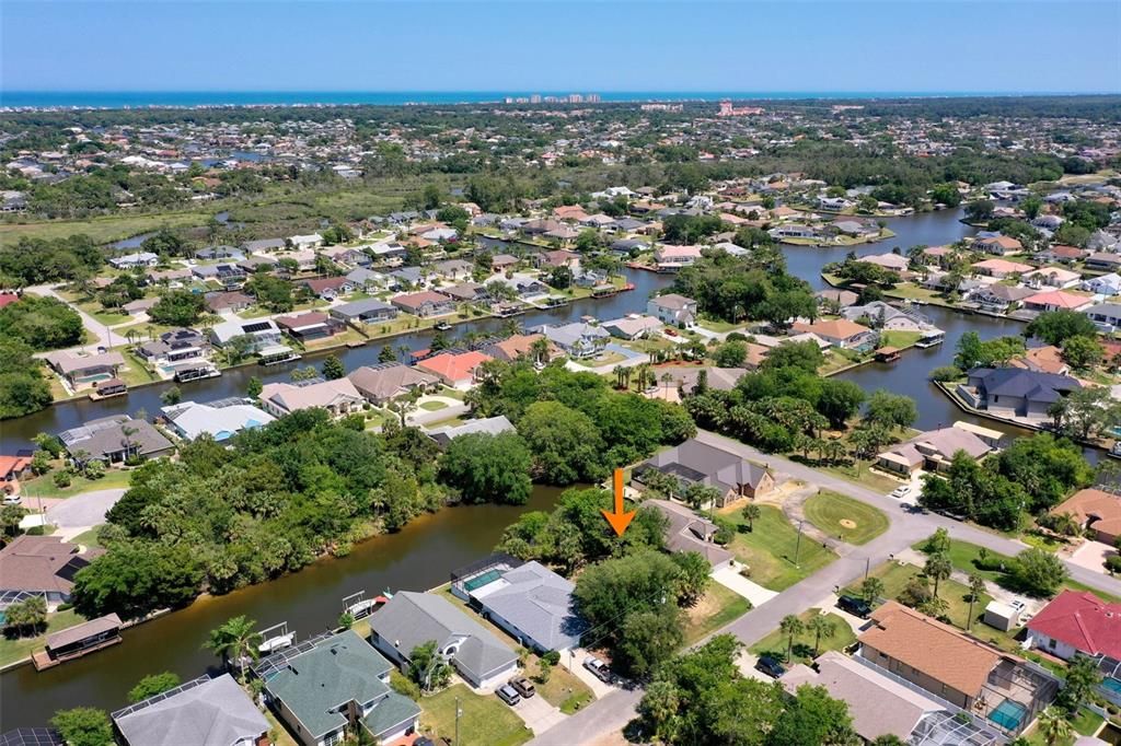 待售: $179,500 (0.17 acres)
