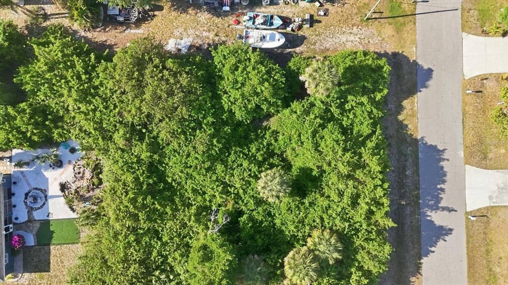 For Sale: $33,000 (0.17 acres)