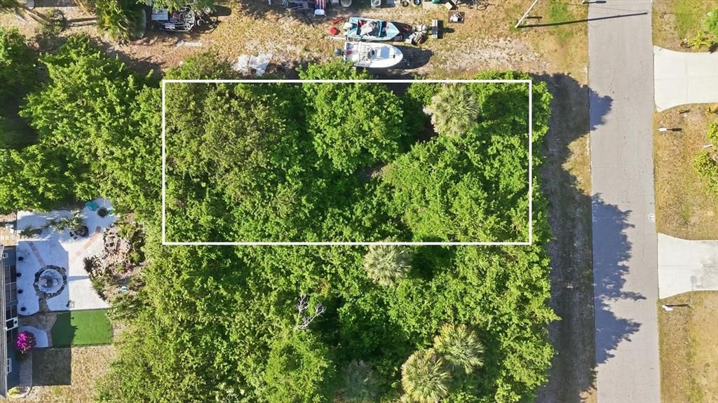 For Sale: $33,000 (0.17 acres)