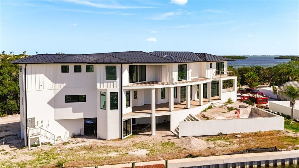 En Venta: $5,985,000 (0.28 acres)