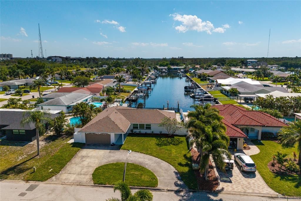 En Venta: $869,000 (3 camas, 2 baños, 1728 Pies cuadrados)
