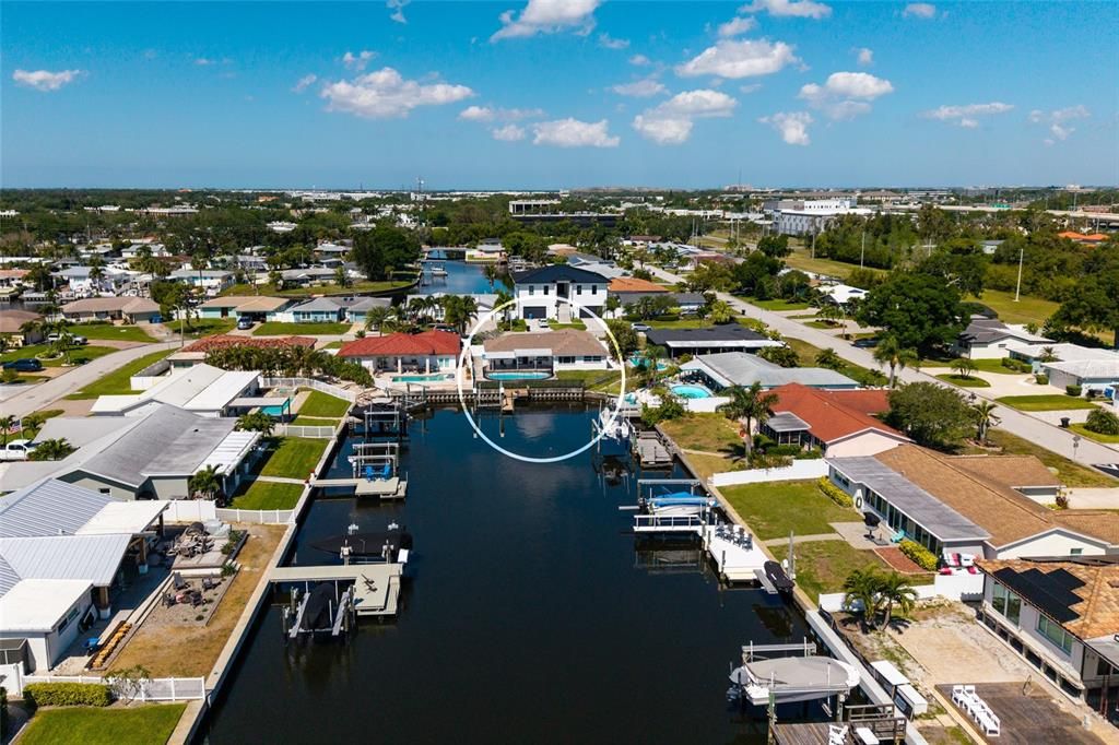 En Venta: $869,000 (3 camas, 2 baños, 1728 Pies cuadrados)