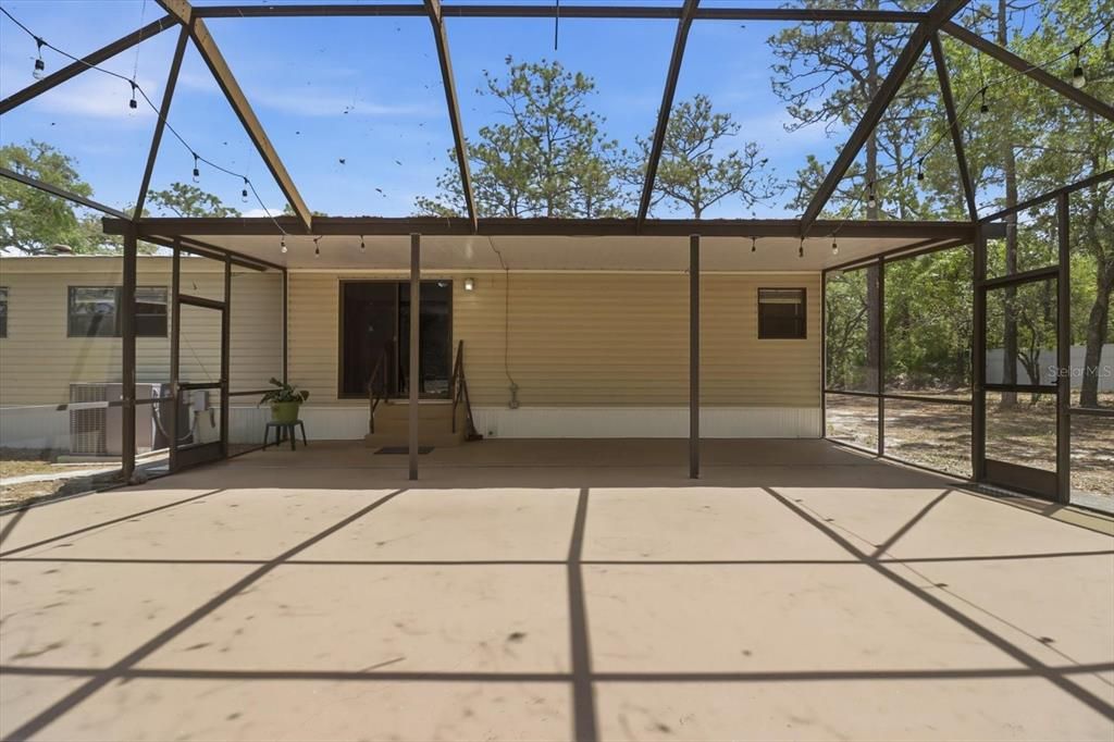 For Sale: $274,500 (4 beds, 2 baths, 1848 Square Feet)