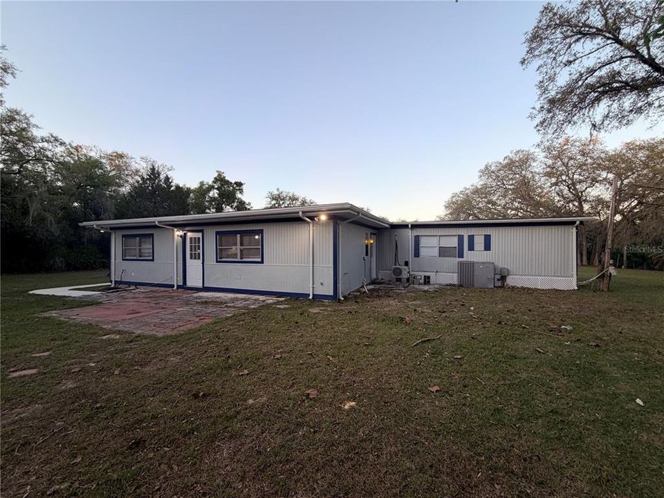 En Venta: $225,000 (4 camas, 2 baños, 1847 Pies cuadrados)