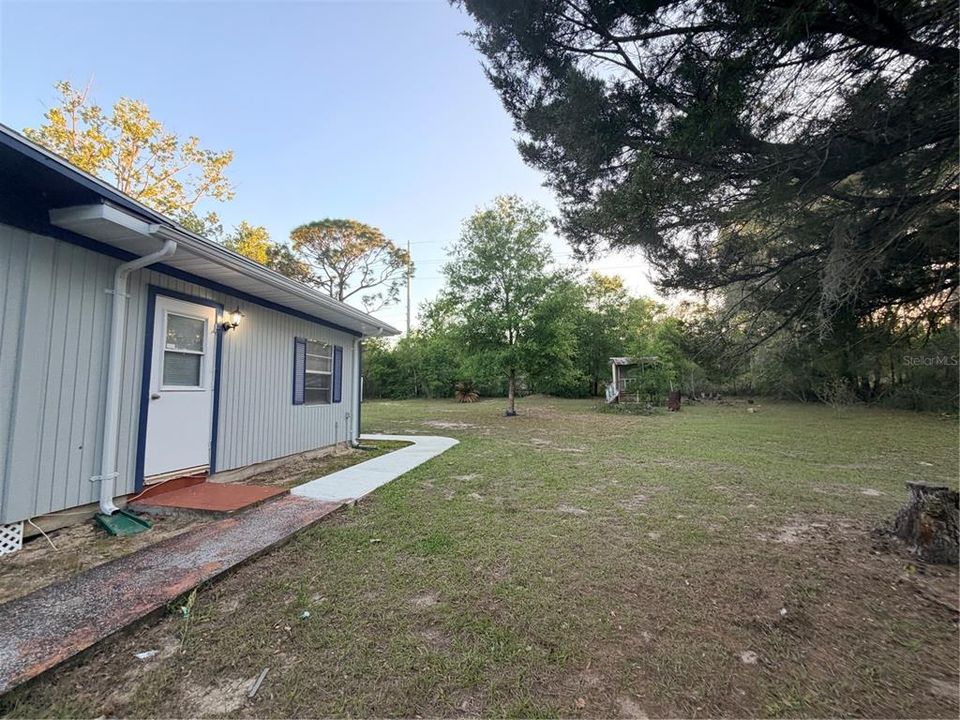 En Venta: $225,000 (4 camas, 2 baños, 1847 Pies cuadrados)