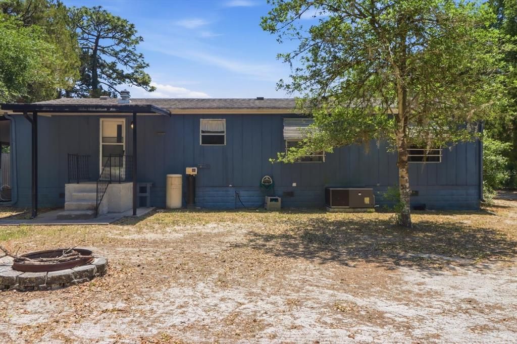 Active With Contract: $194,000 (3 beds, 2 baths, 1248 Square Feet)