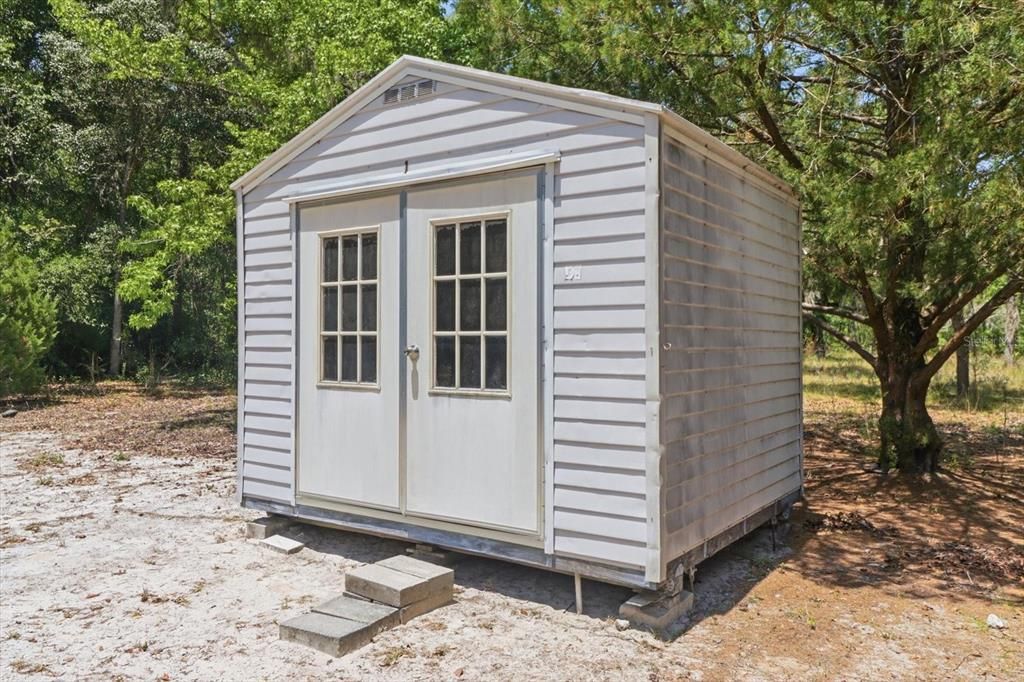 Active With Contract: $194,000 (3 beds, 2 baths, 1248 Square Feet)